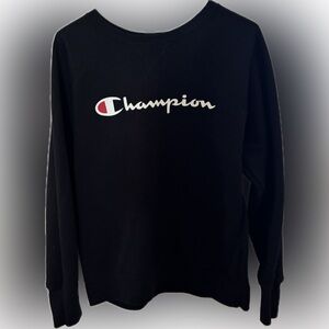 Champion Women’s Black Crewneck Sweatshirt